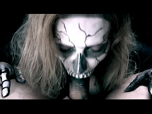 ❤️ Demon ti fi souse kòk chante ak bouch nwa li ak vale kom. ❤ Videyo pònografi nan nou ❌❤
