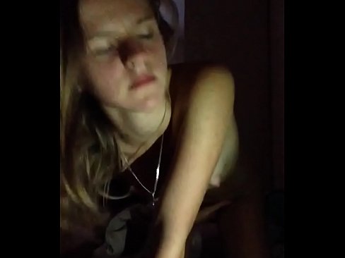 ❤️ Yon ti fi masturbe ak koms ❤ Videyo pònografi nan nou ❌❤